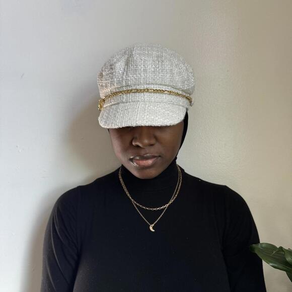Accessories - Luxe Vince Camuto White Tweed Baker Boy Hat one size